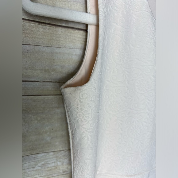 BCBGirls Size 12 Ivory textured Dress - Picture 8 of 10